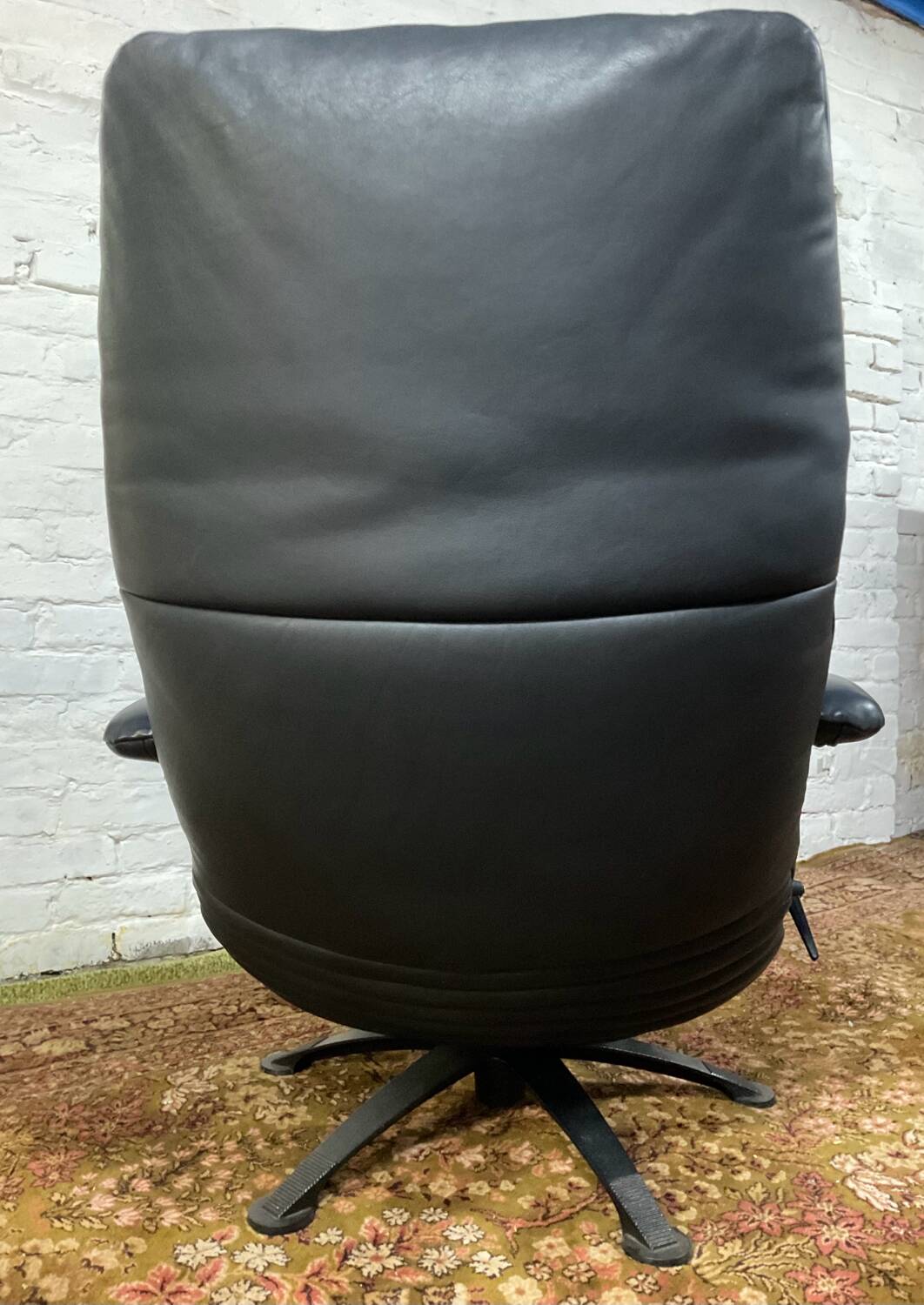 Jori black leather relax armchair from the 80s