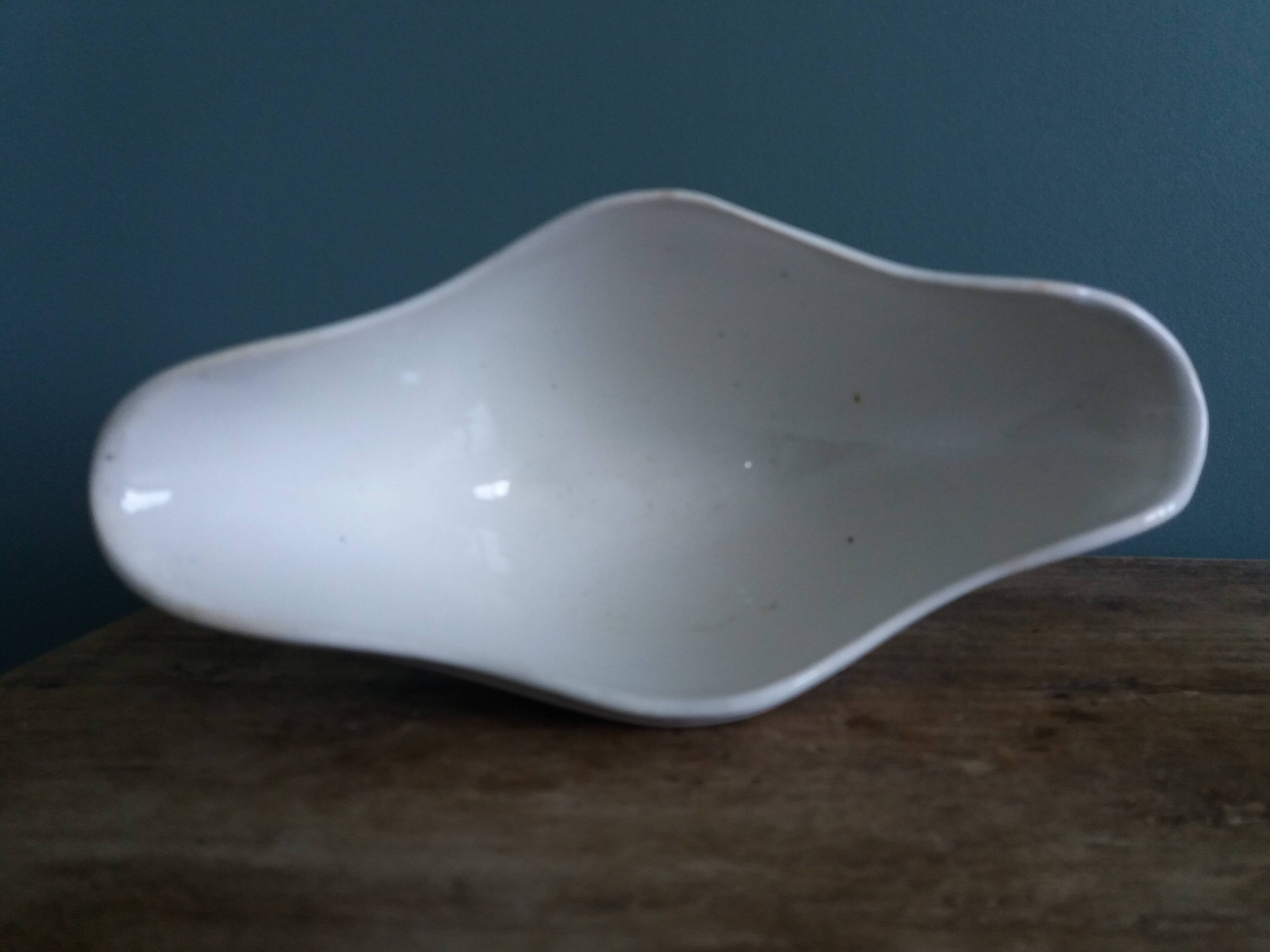 Iron Earth Dishes Moulin des Loups and Hamage