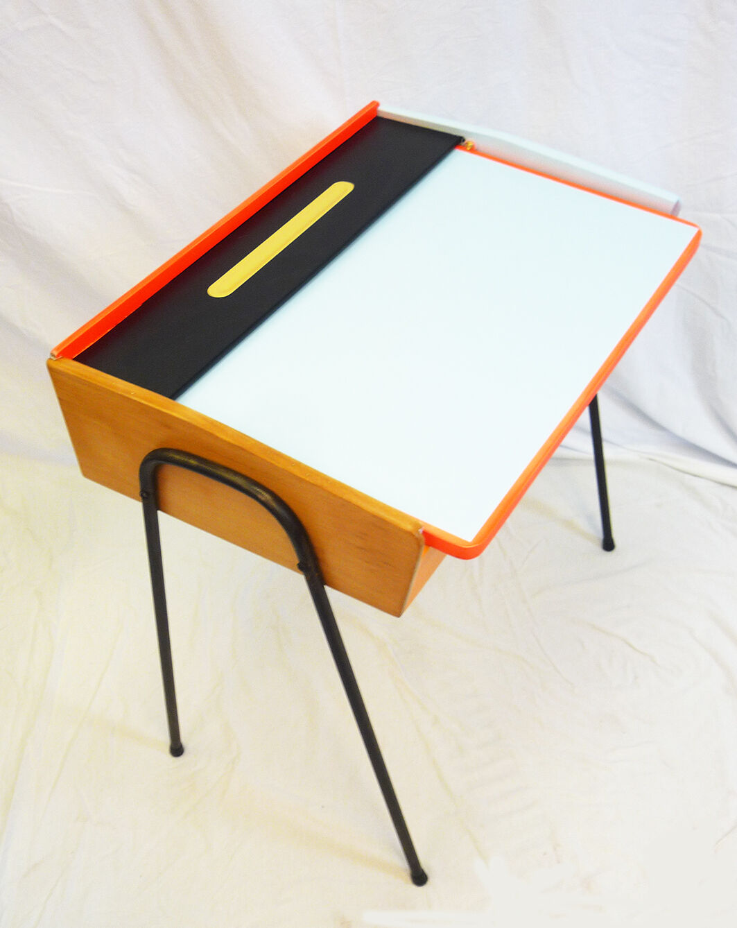 Bureau enfant vintage top ciel