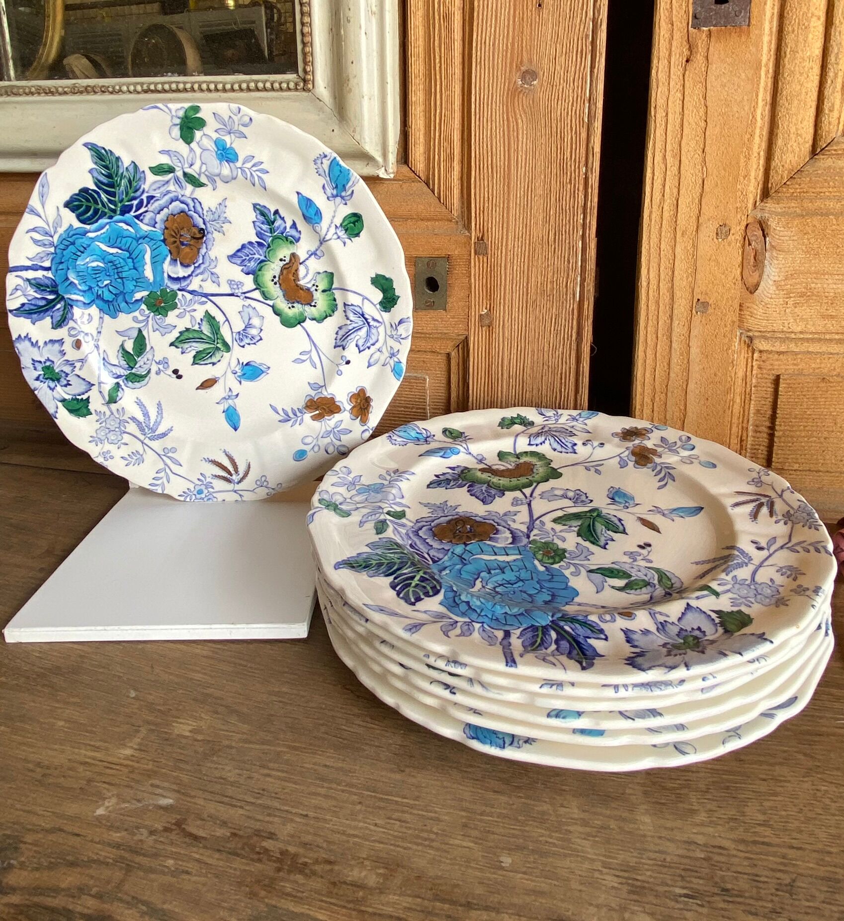 Set of 8 flat plates Mason's Belvedere flowers