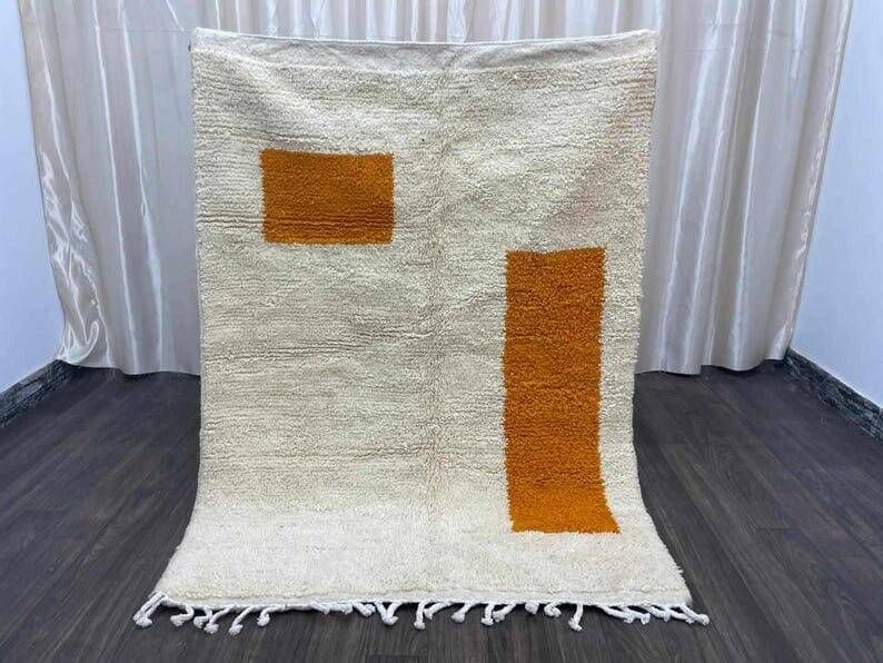 Handmade pure wool rug in orange and white, 1.5/2.5 m.