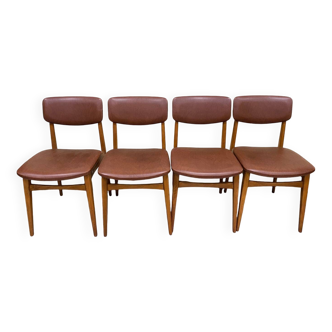 Set of 4 Scandinavian chairs