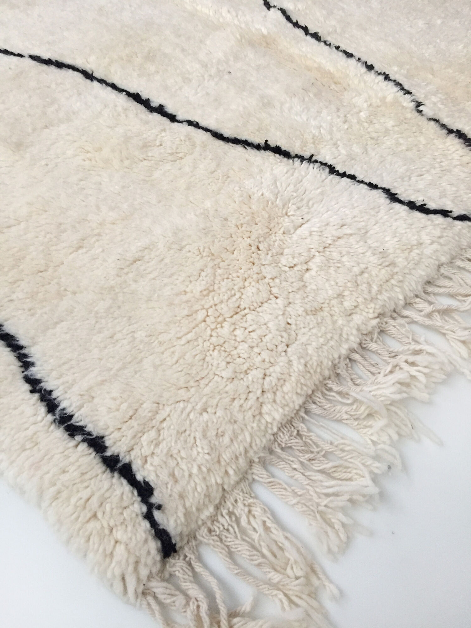 Moroccan Berber carpet Beni Ouarain ecru with graphic patterns 260x168cm