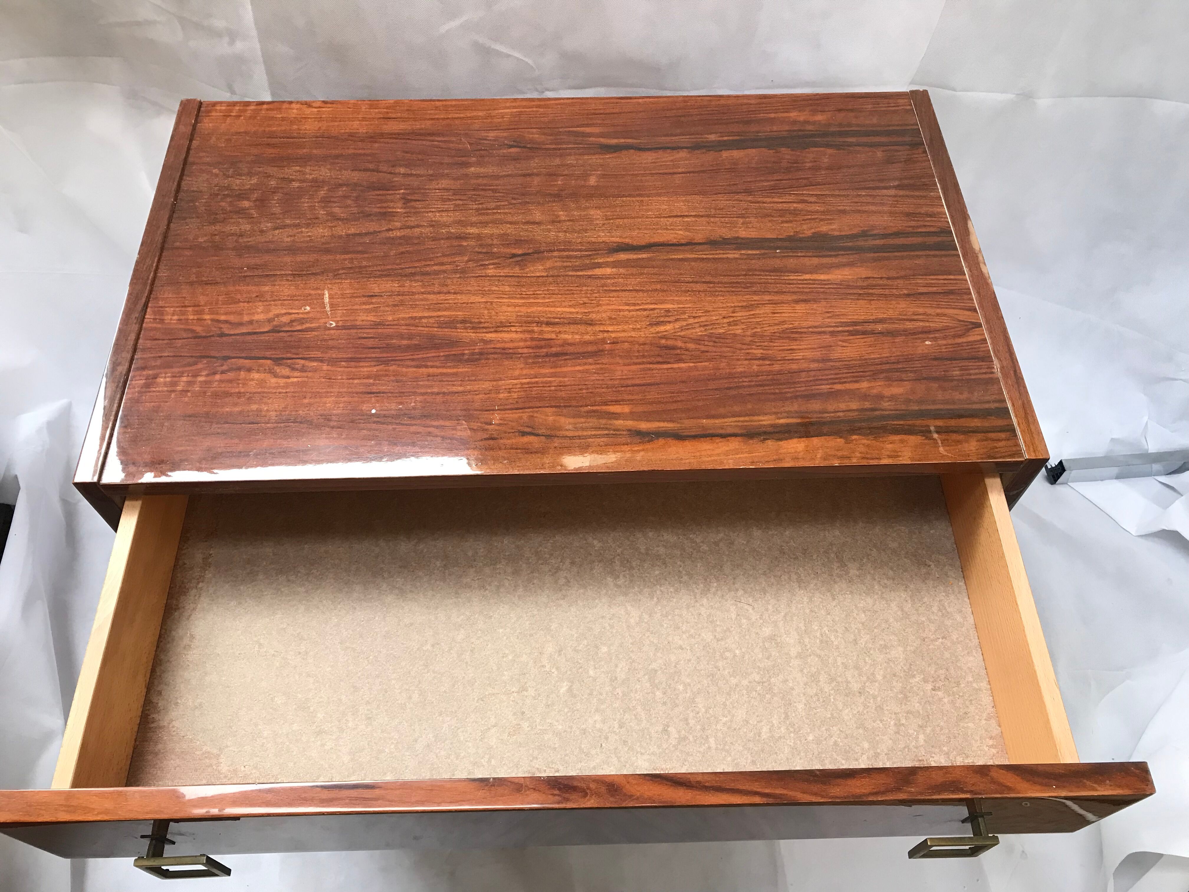 3-drawer lacquered chest of drawers with rosewood veneer