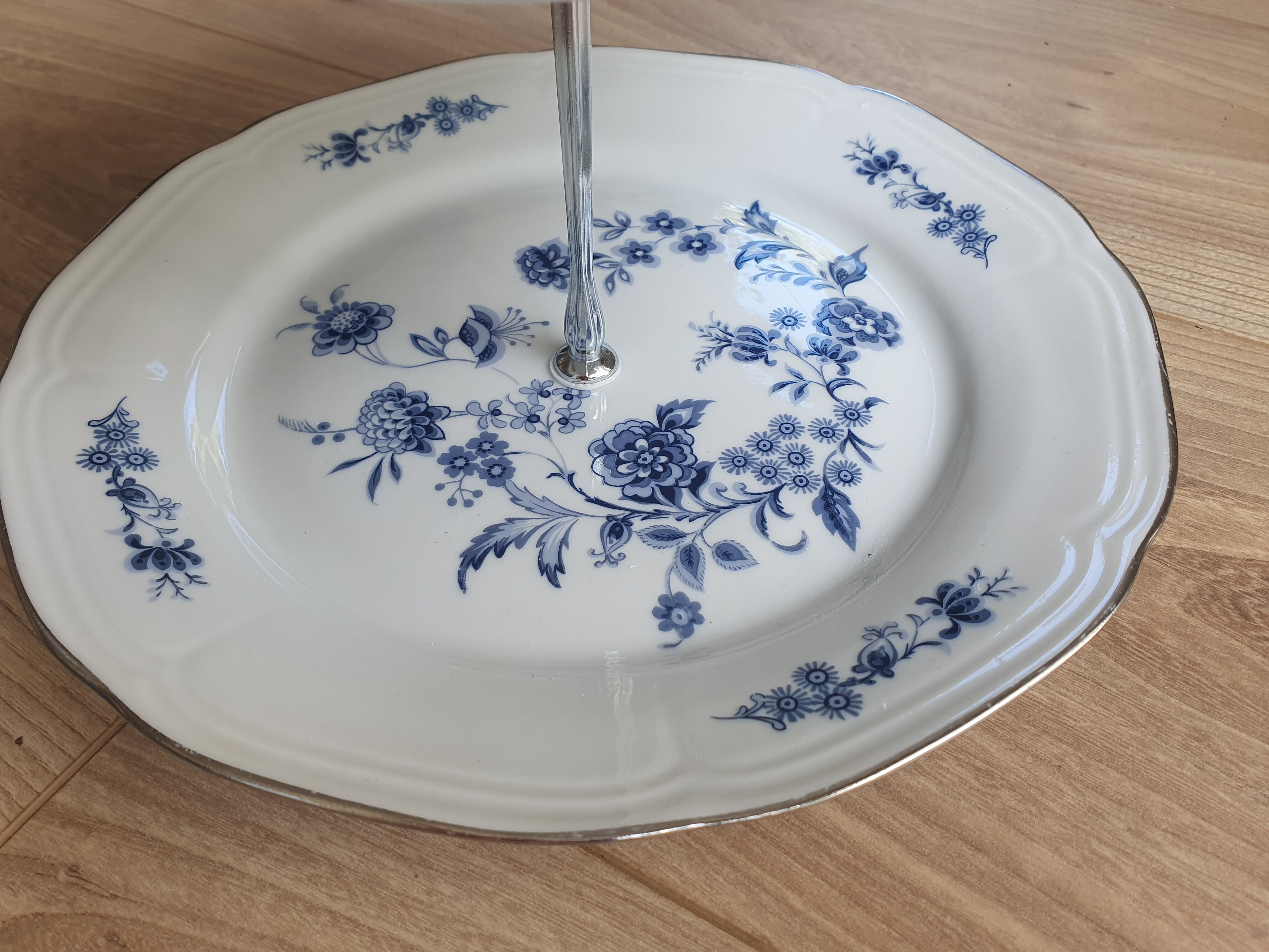 Display 2 levels porcelain France