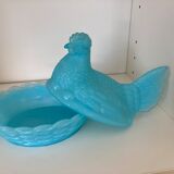 Candy hen in turquoise opaline
