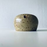 Vase pique fleurs en grès
