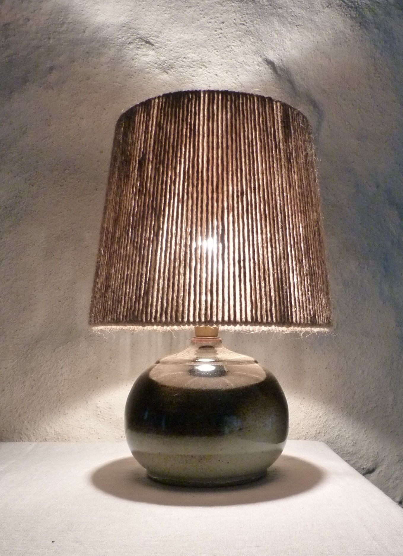Ceramic lamp