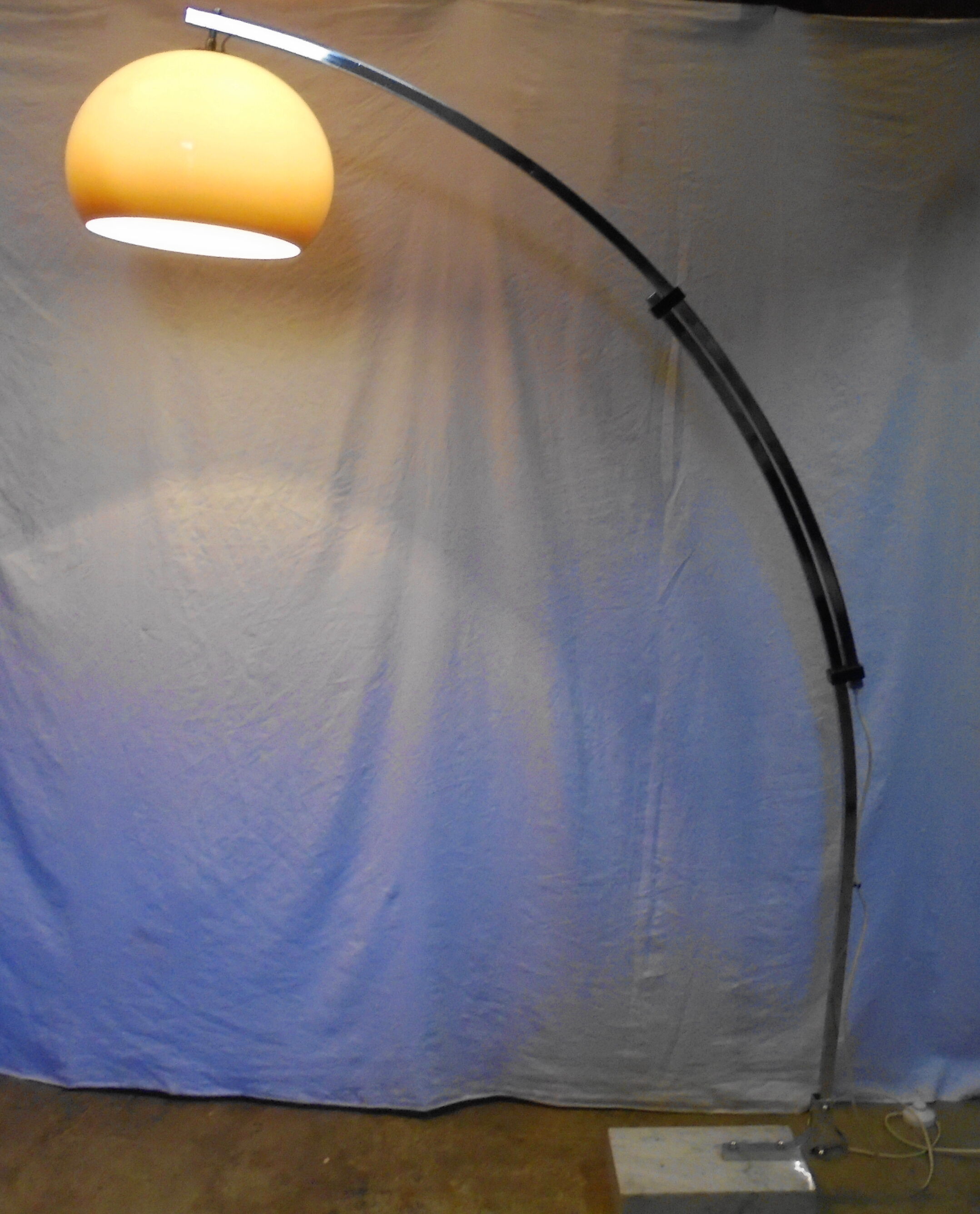 Gioffredo Reggiani's arc lamppost, 70s