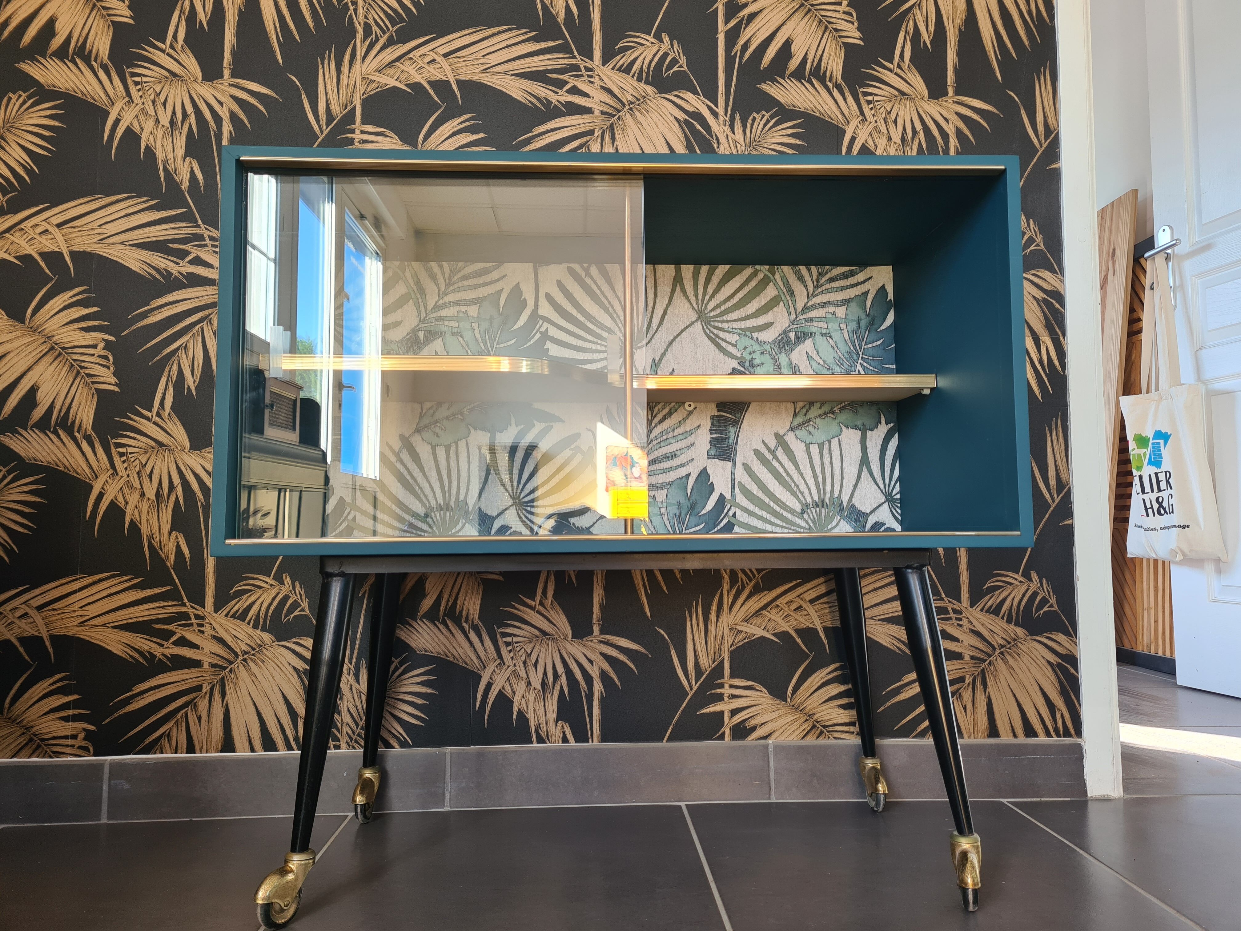 Vintage bar furniture