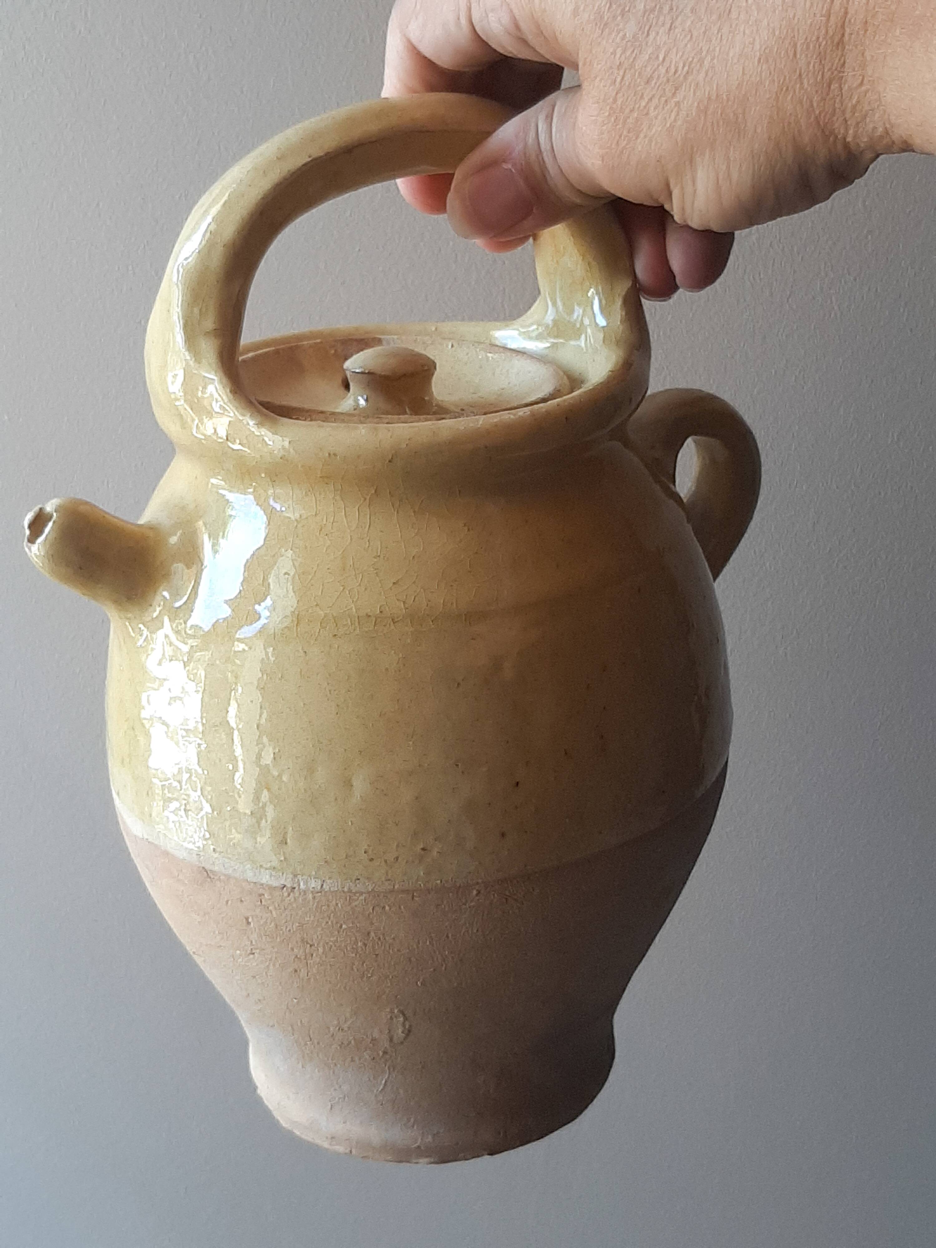 Yellow terracotta crockery
