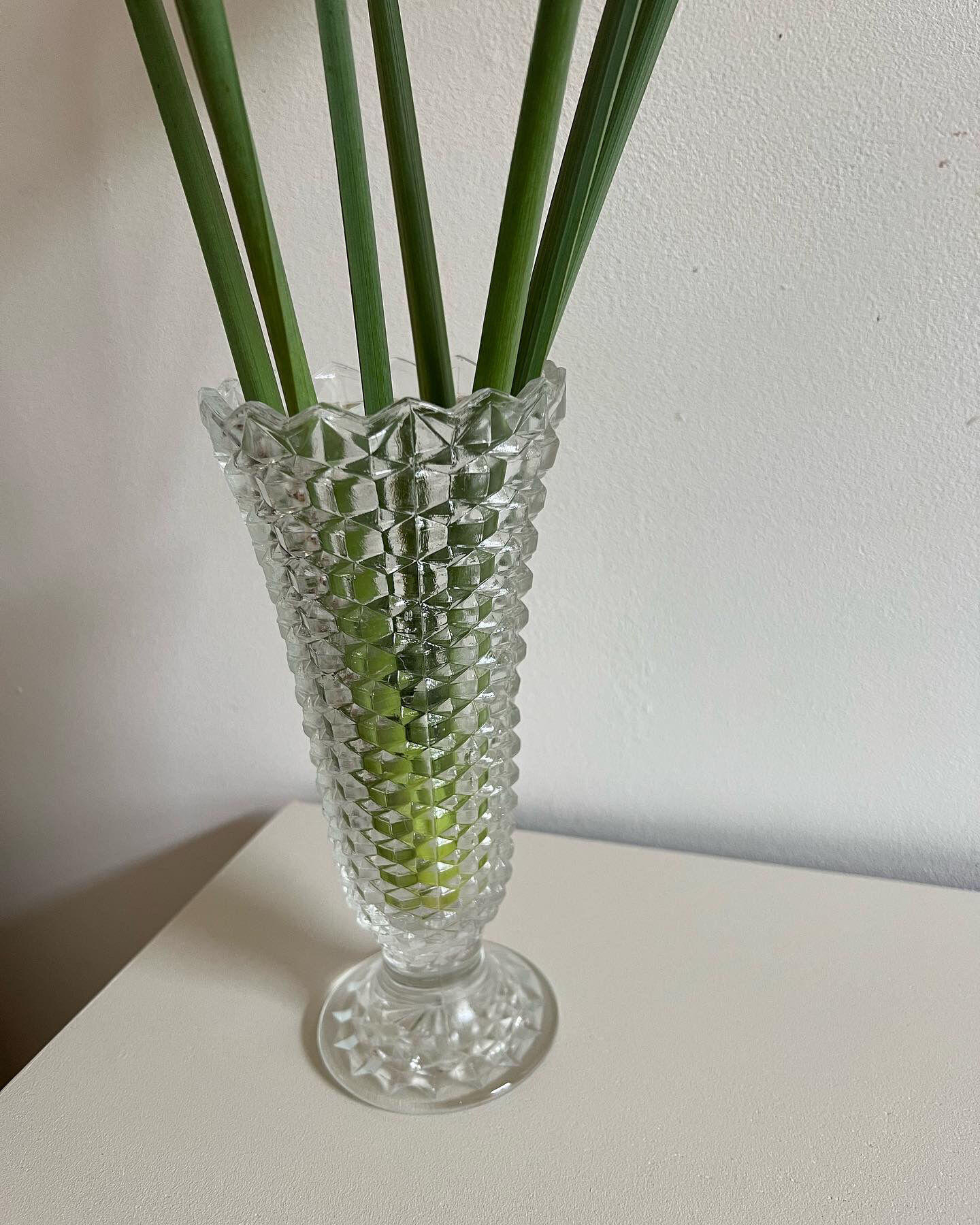 Vase en verre ciselé