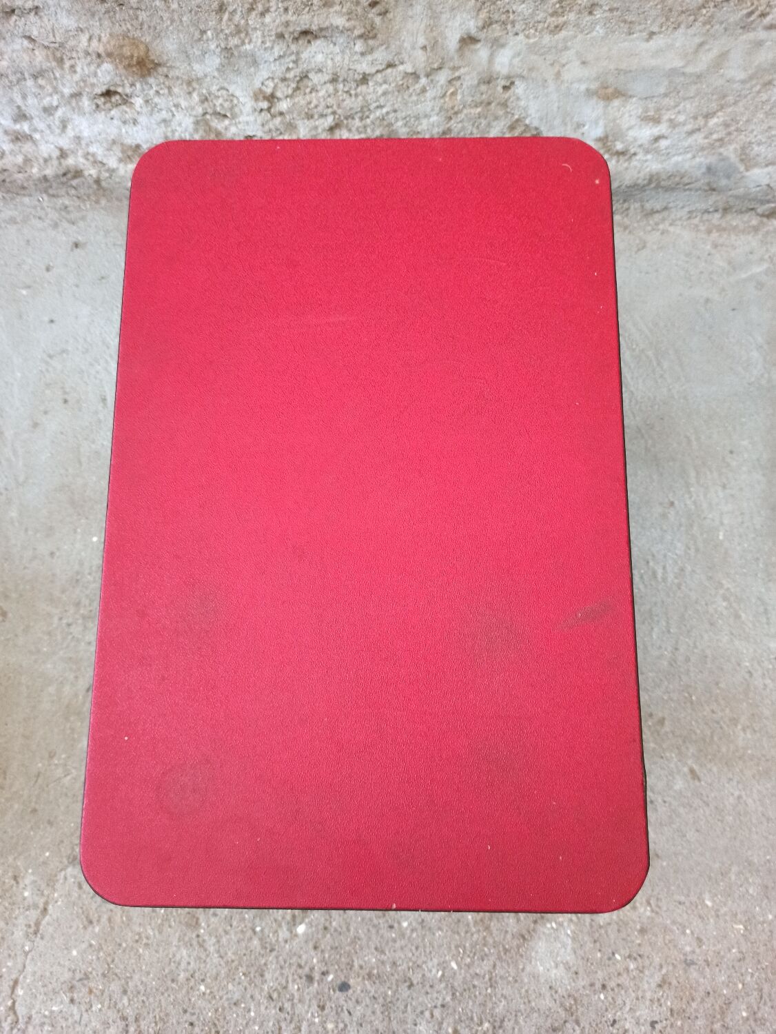 Table porte revue 1950 rouge et noire