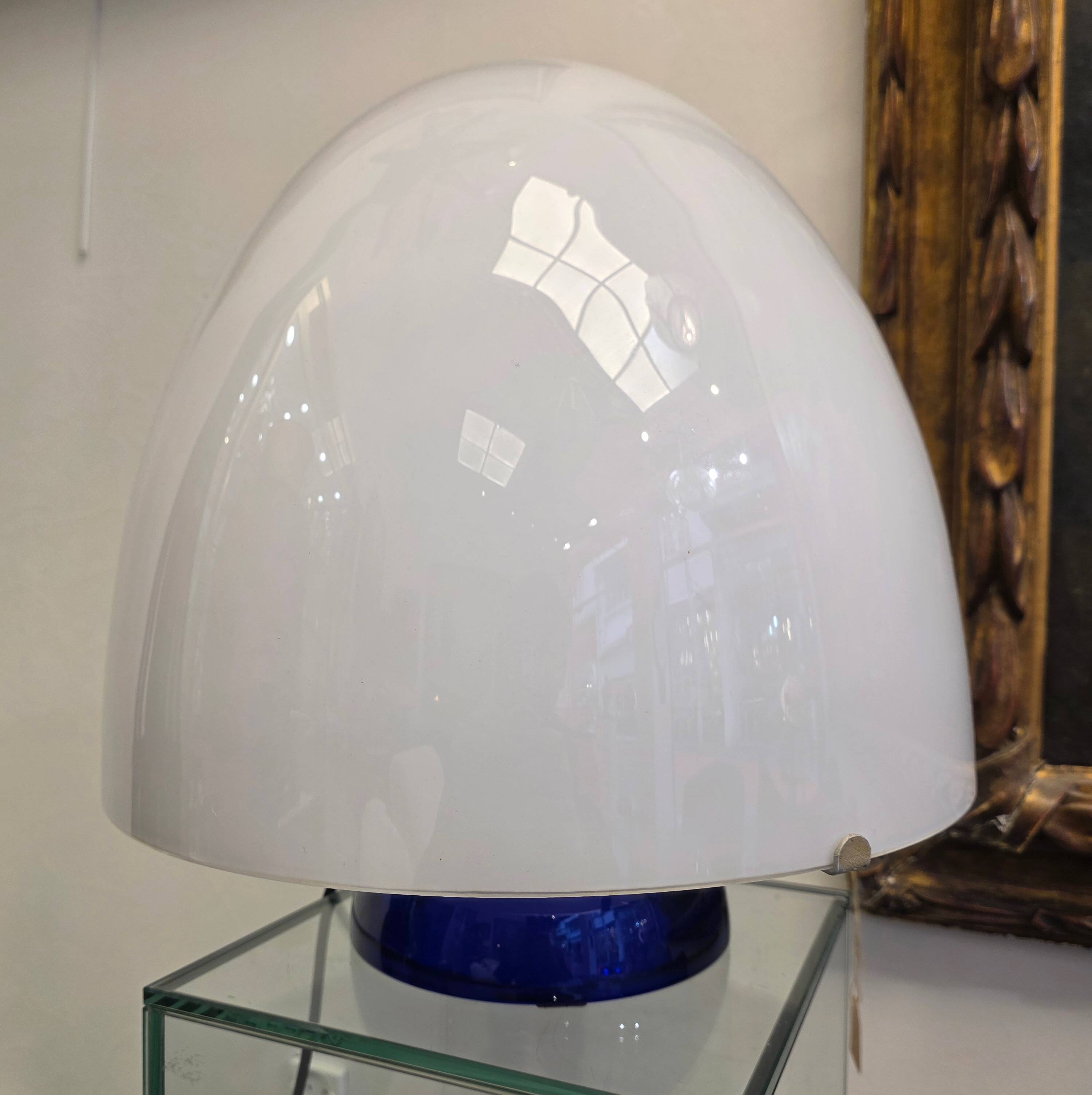 Murano, Italy Circa 1985–1995 Table lamp in blown glass, AV Mazzega