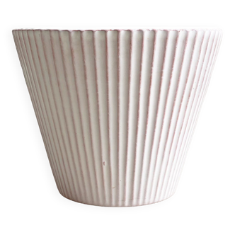 Mid Century ceramic Erica planter / flower pot
