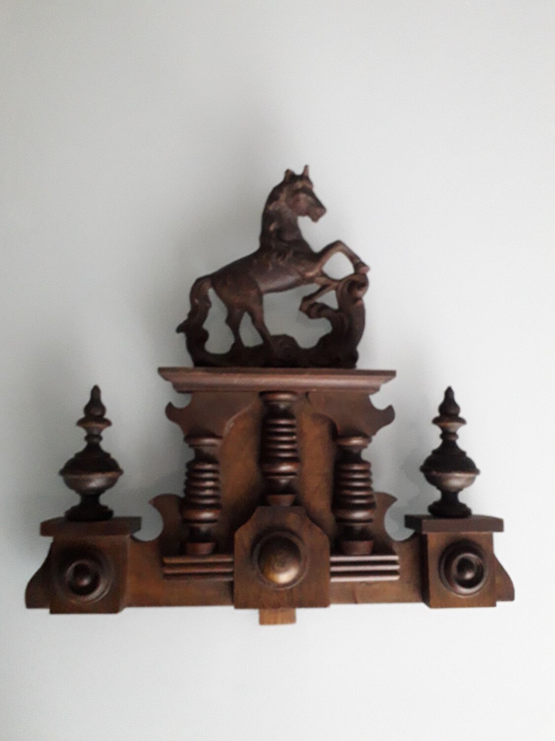Fronton de meuble en bois 33 cm