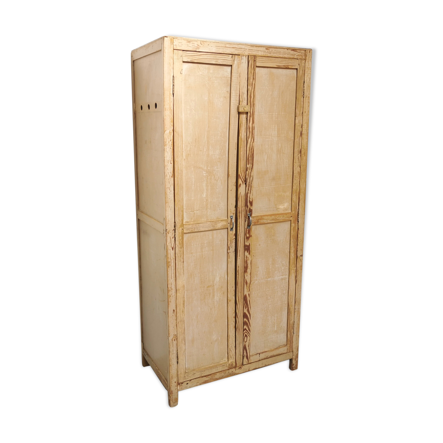 Armoire parisienne vintage