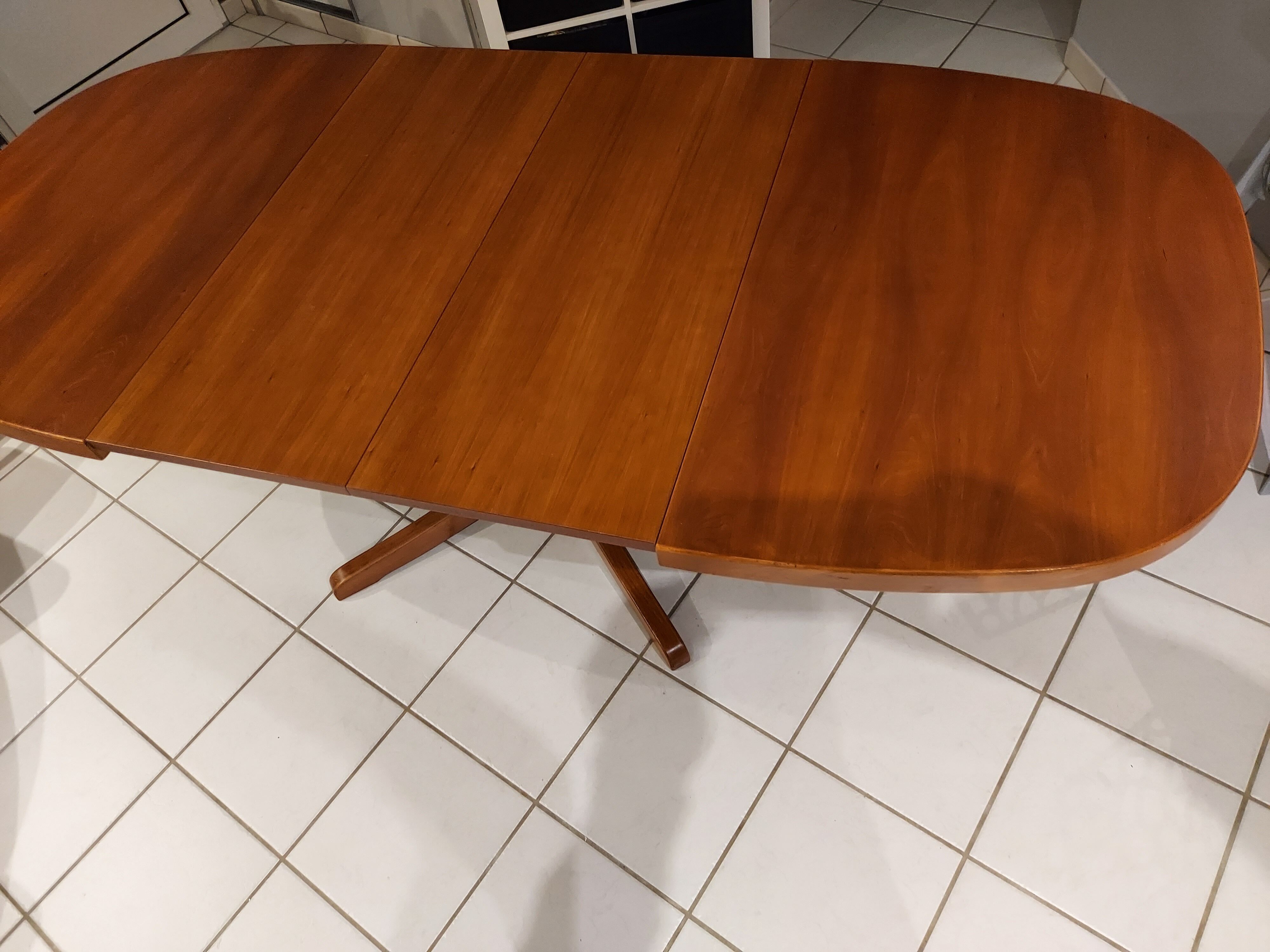 Baumann vintage expandable table in 1970