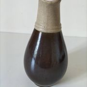 Two-tone stoneware jug model 424
