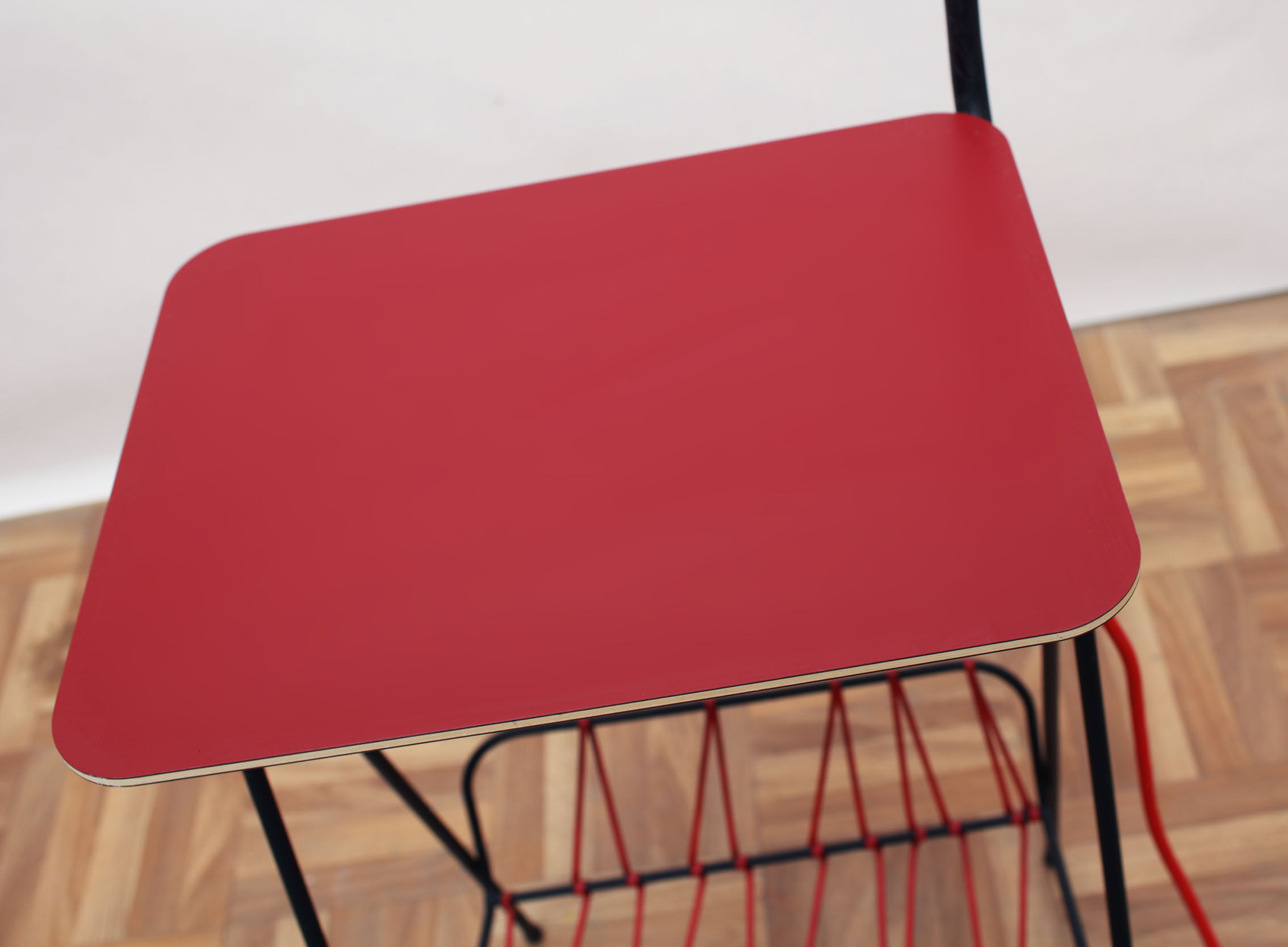 1950s French floor lamp in scoubidou