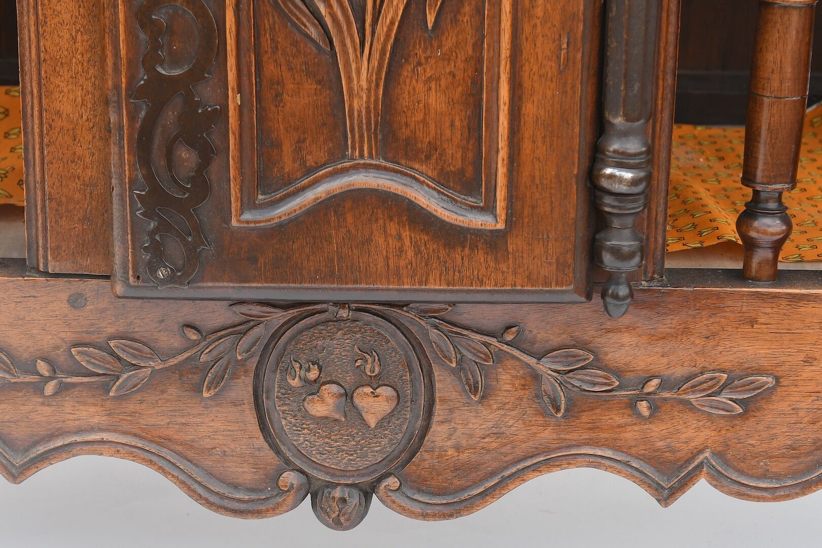 Provençal panetière