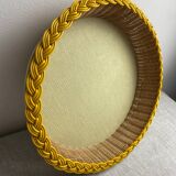 Scoubidou and rattan basket
