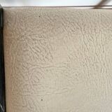 Paire de chaises noires + simili blanc