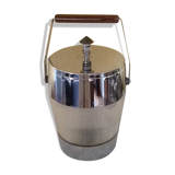Ice bucket