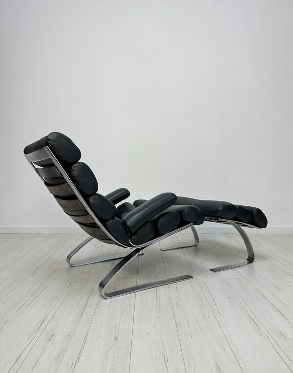 Fauteuil lounge en cuir noir COR Sinus avec repose-pieds
