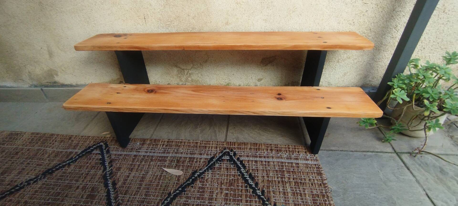 Étagère en escalier