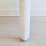 Table basse ancienne en rotin blanc