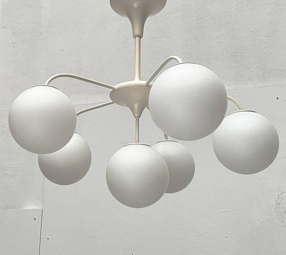 Swiss suspended chandelier from the mid-century space age by E. R. Nele for Temde, 1960s.