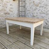 Table basse en bois massif