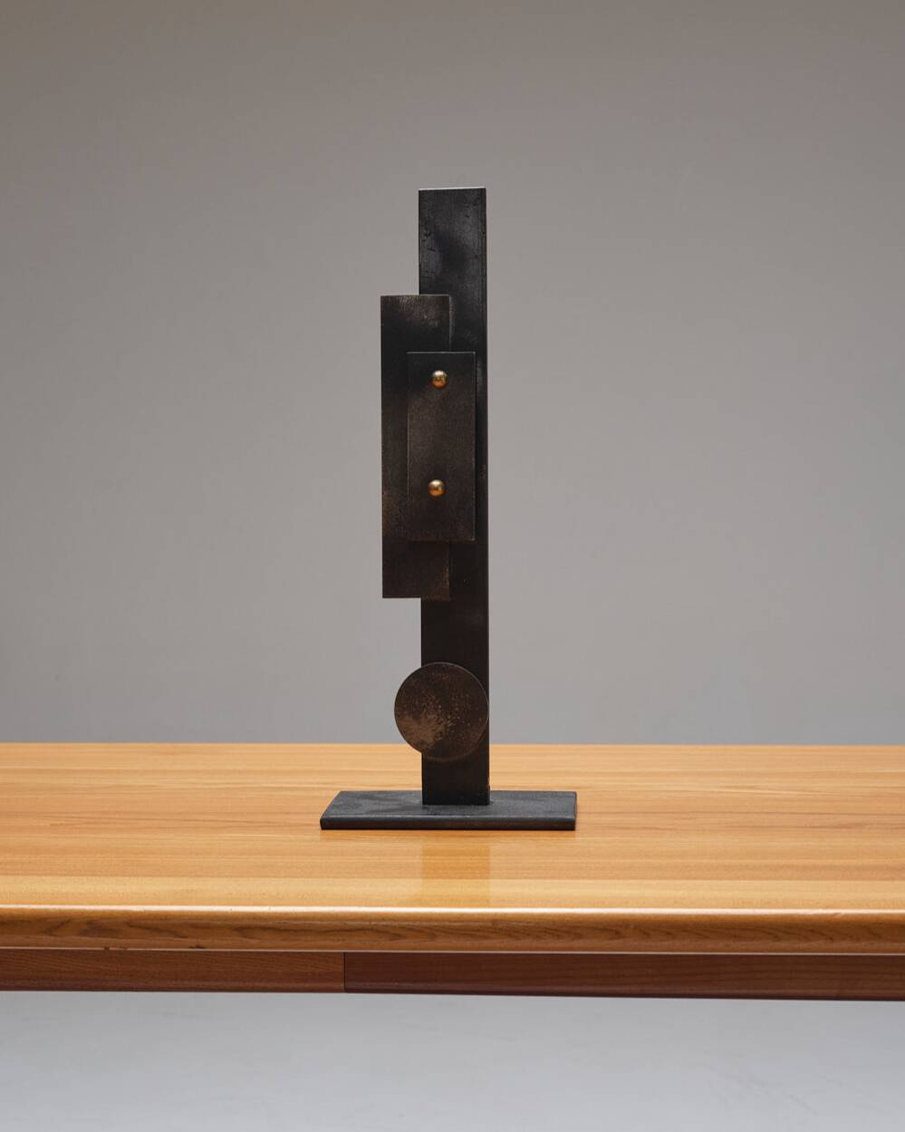 Art deco sculpture in patinated metal, 1930s