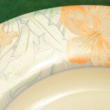 Set of 6 Arcopal hollow plates decorated with stylized birds