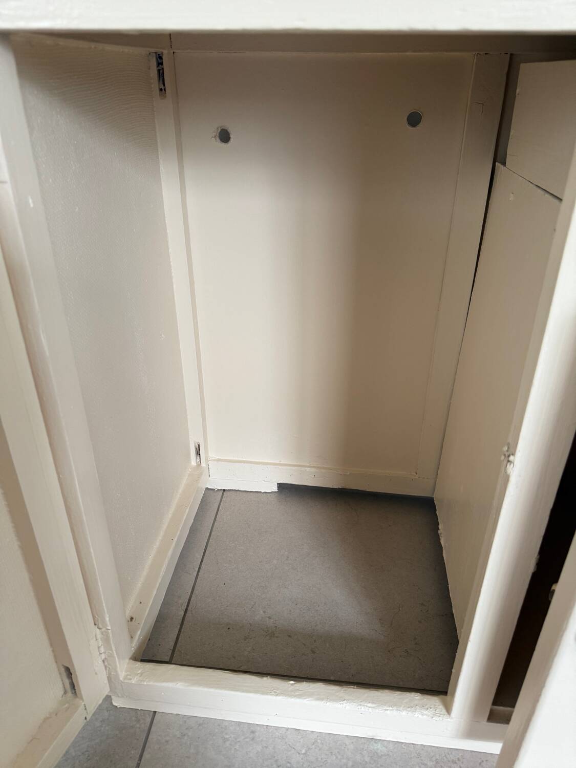 Small 50s kitchen sideboard, vintage kitchen furniture.