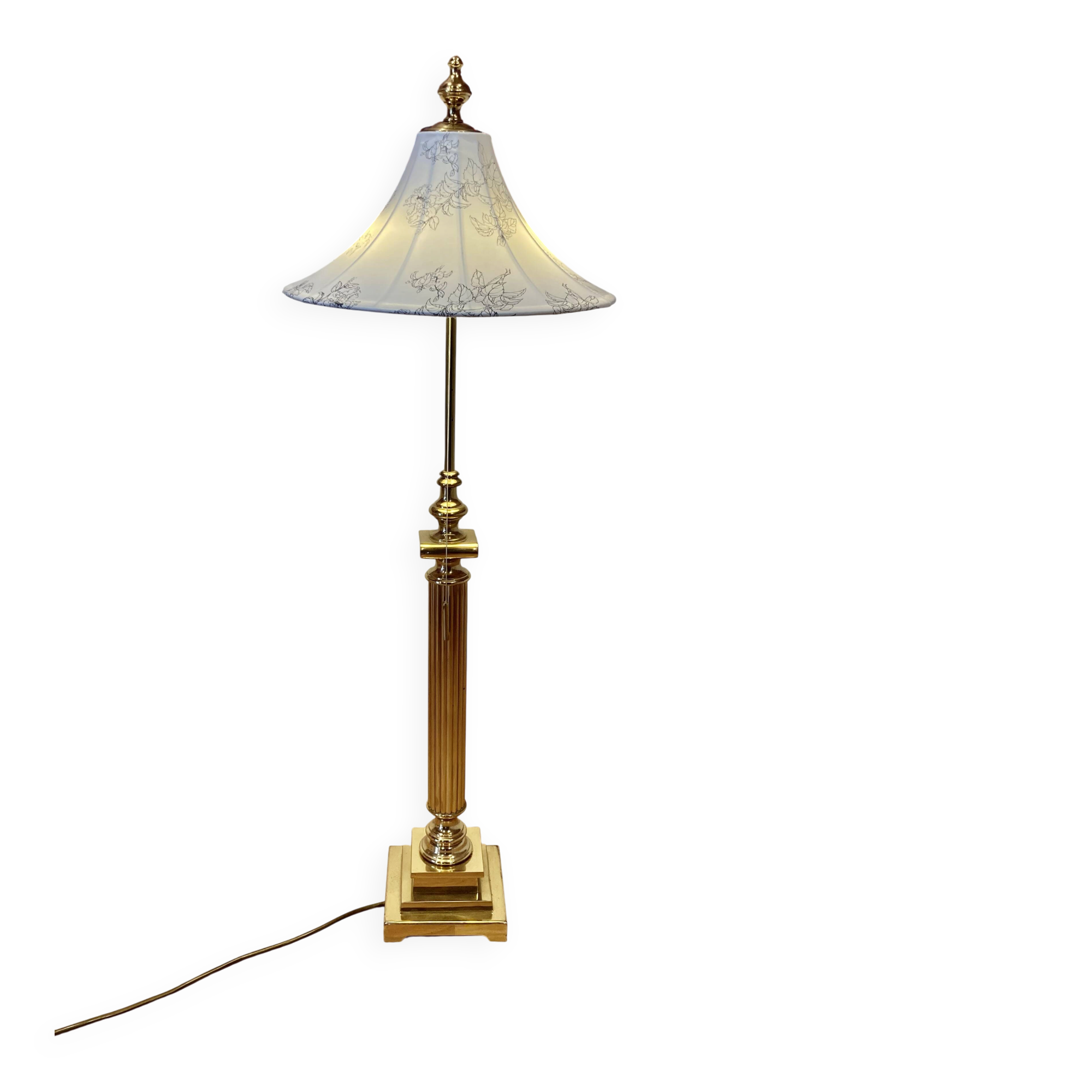 "1960 DESIGN LAMPPOST."