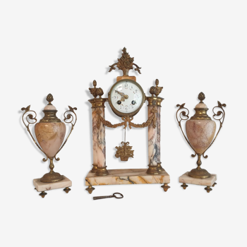 fireplace trim / Louis XVI style marble clock