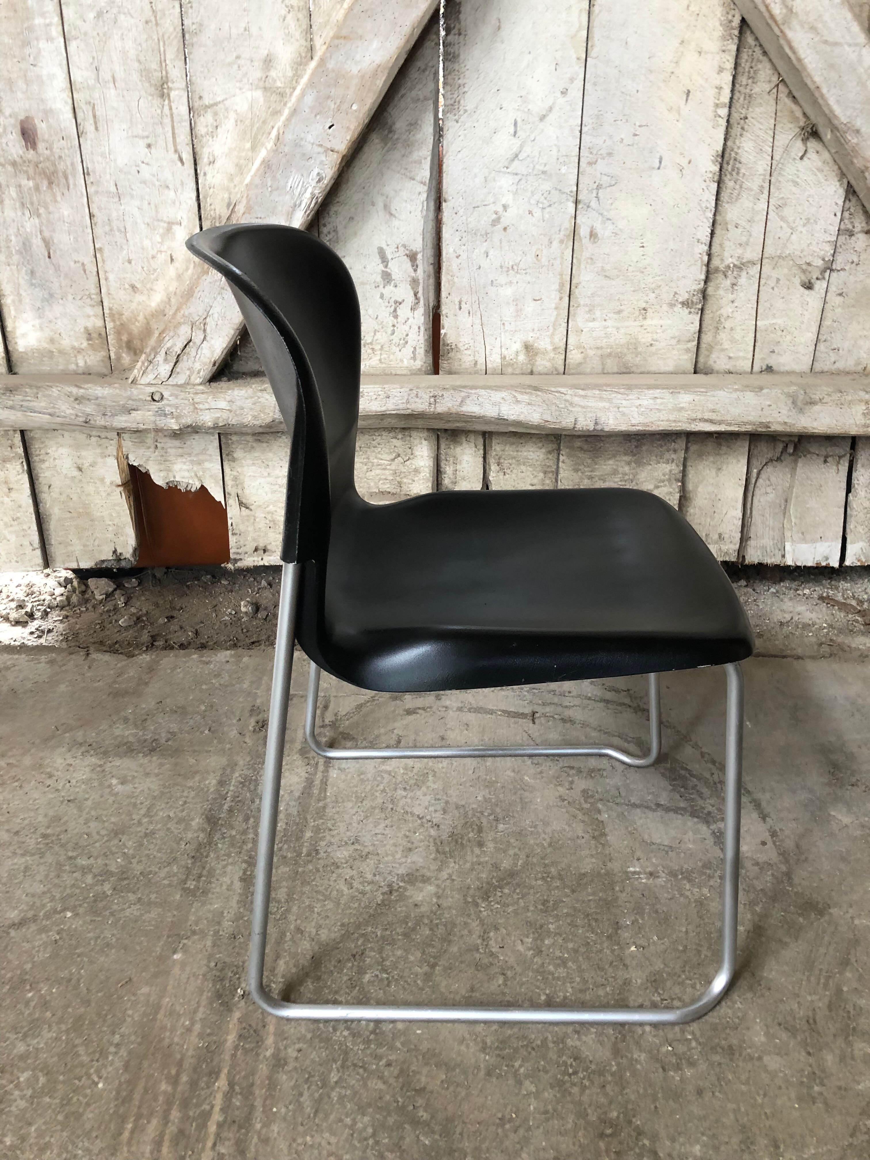 Old chair design drabert sm400k metal + plastic shell black vintage