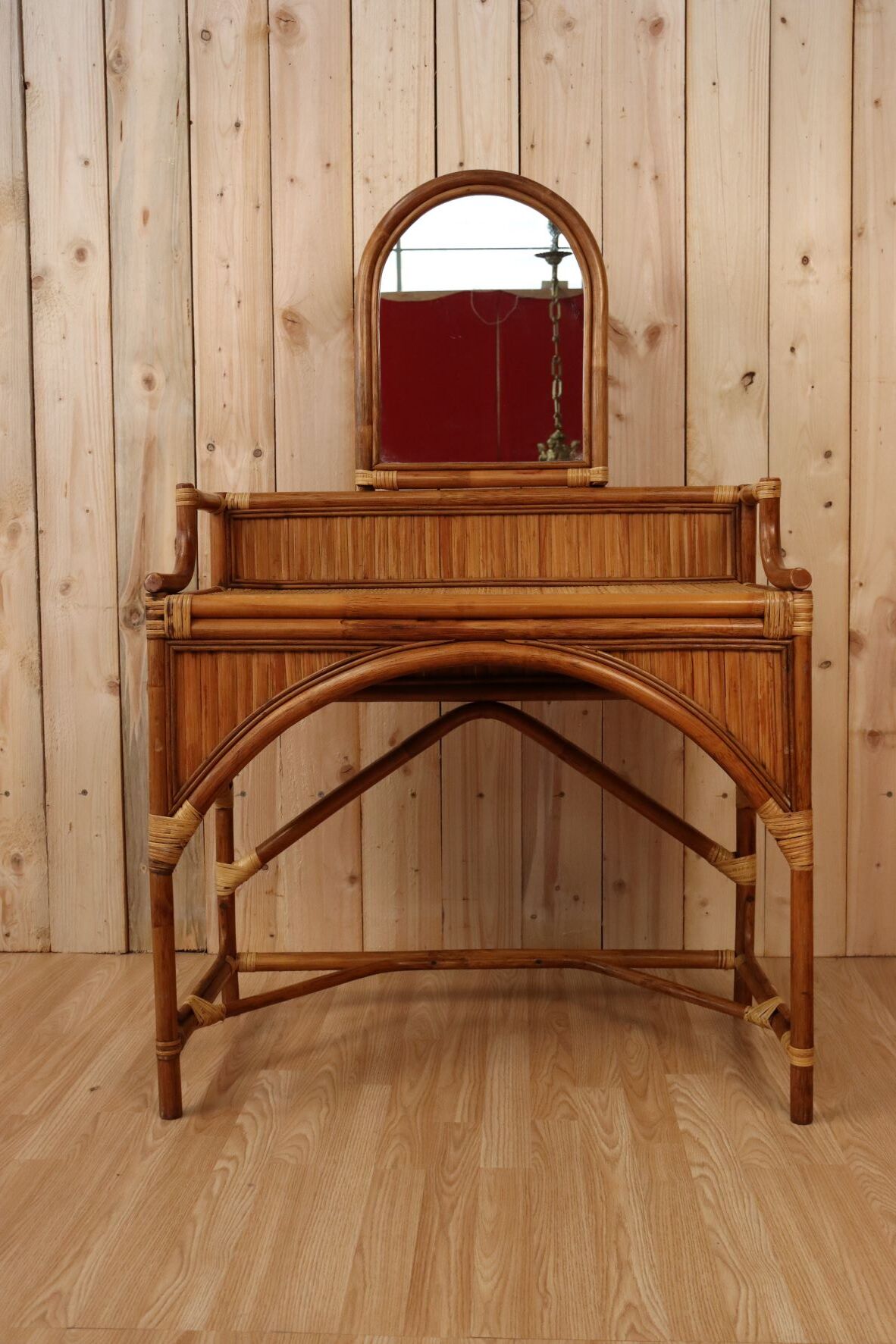 Rattan dressing table