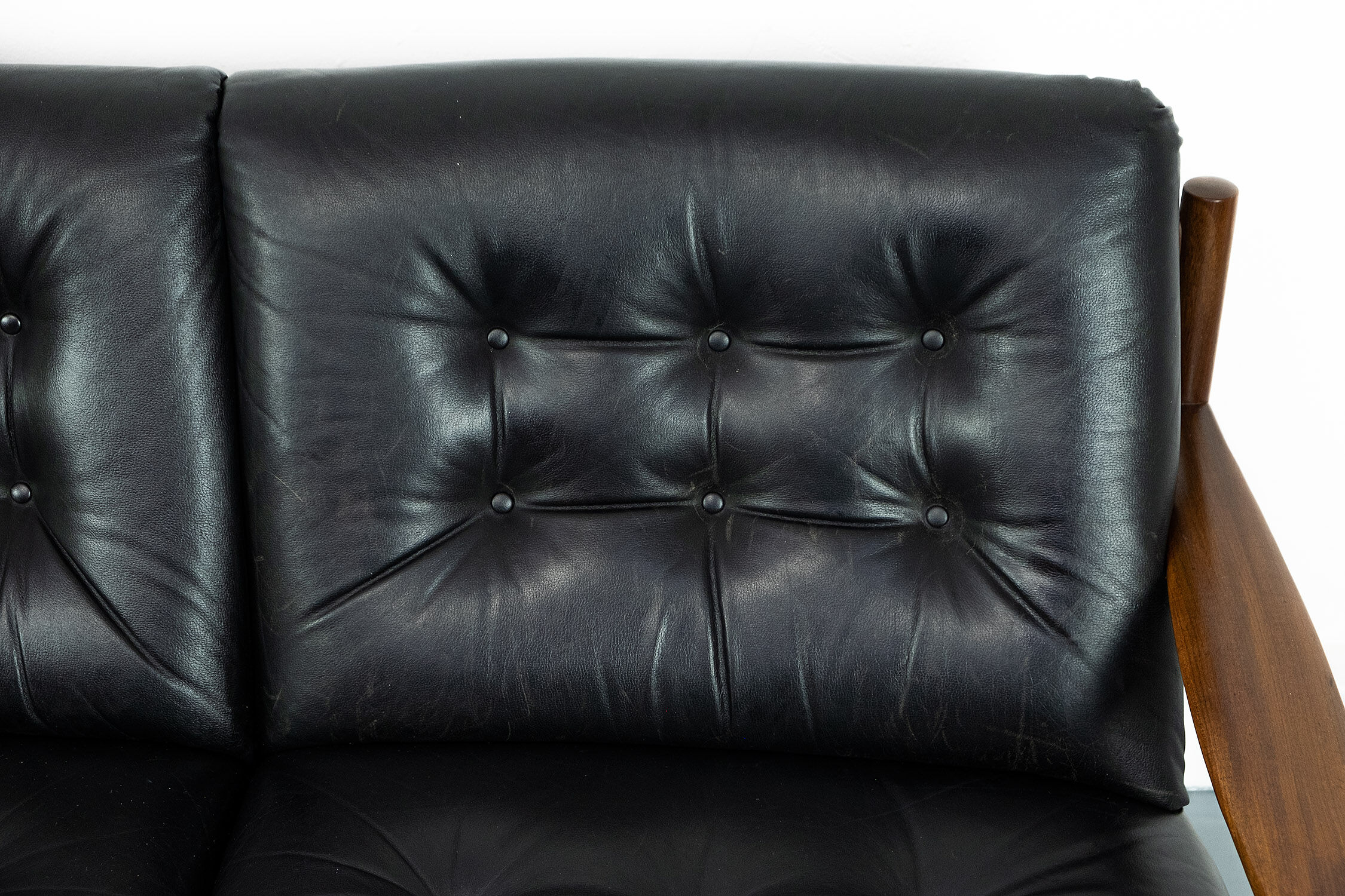 Midcentury leather lounge sofa 1960s