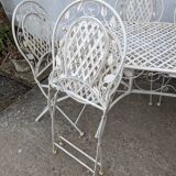 white wrought iron garden furniture