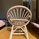 Shell chair in pale pink painted rattan