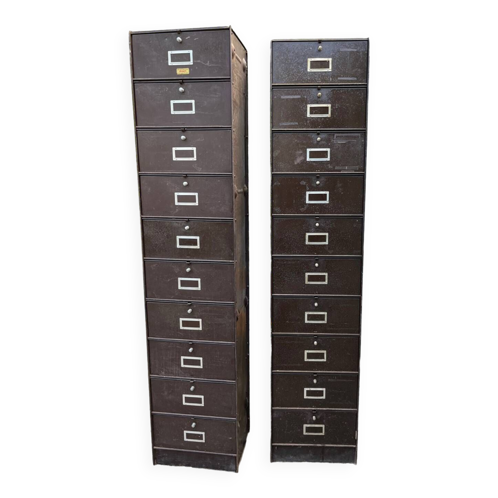 Duo of metal lockers with flaps