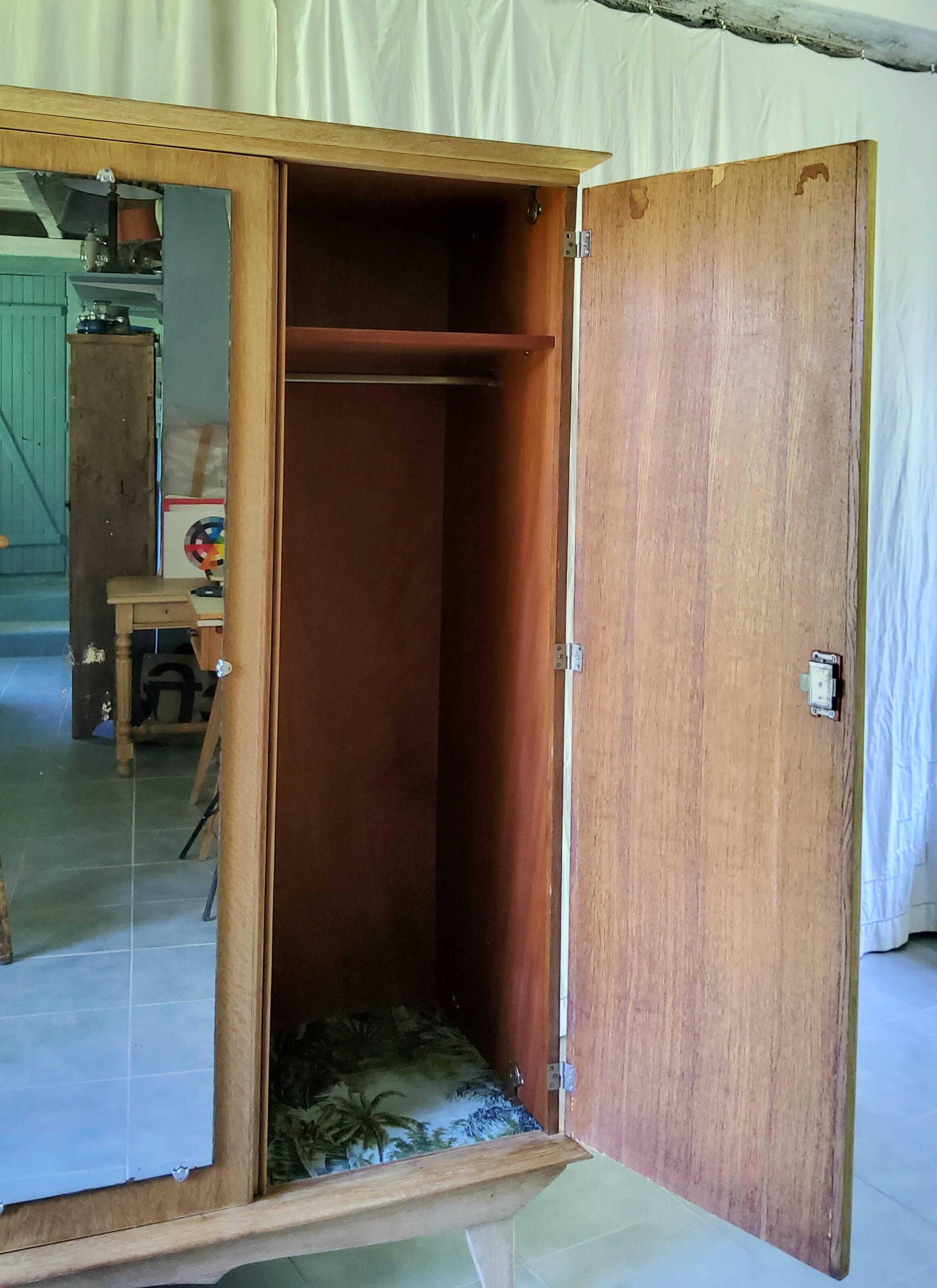 Armoire années 50 rénovée