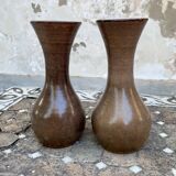 Set of 2 glazed pottery vases.