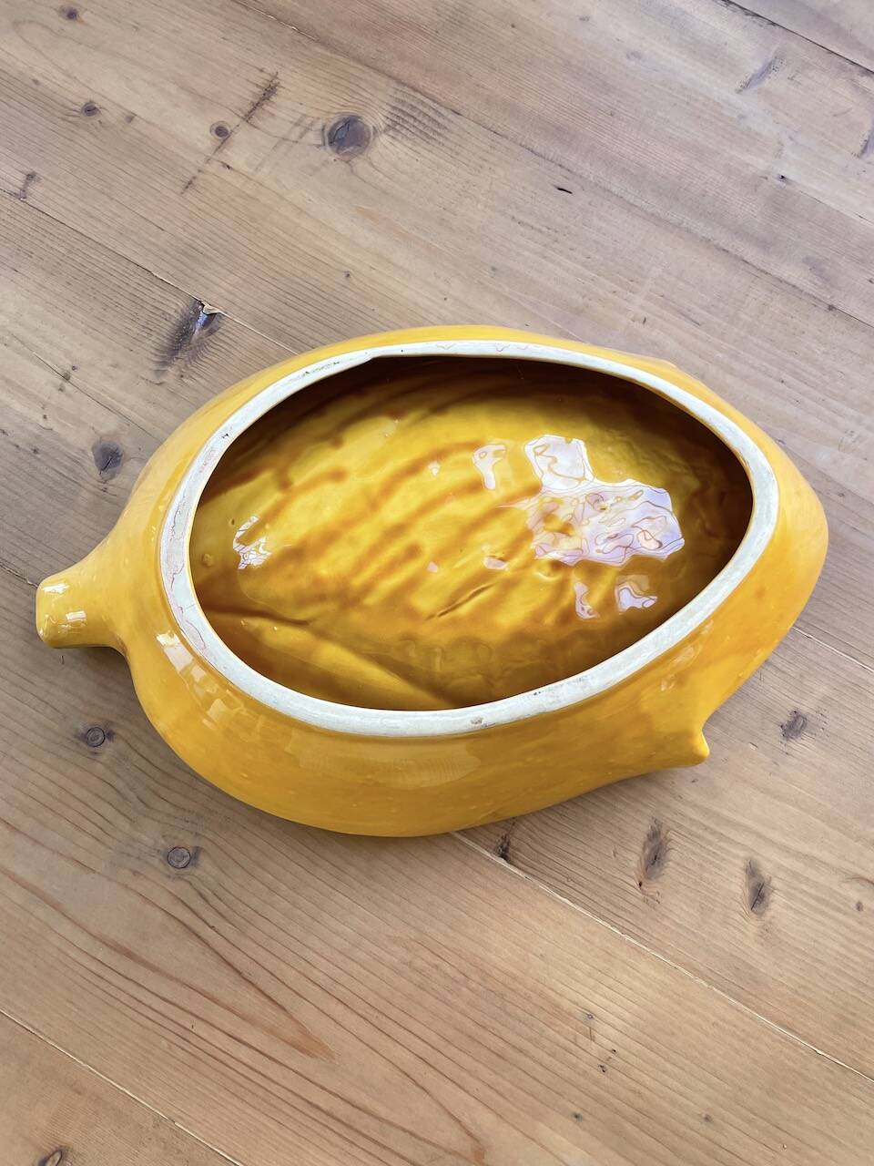Large ceramic “corn” dish
