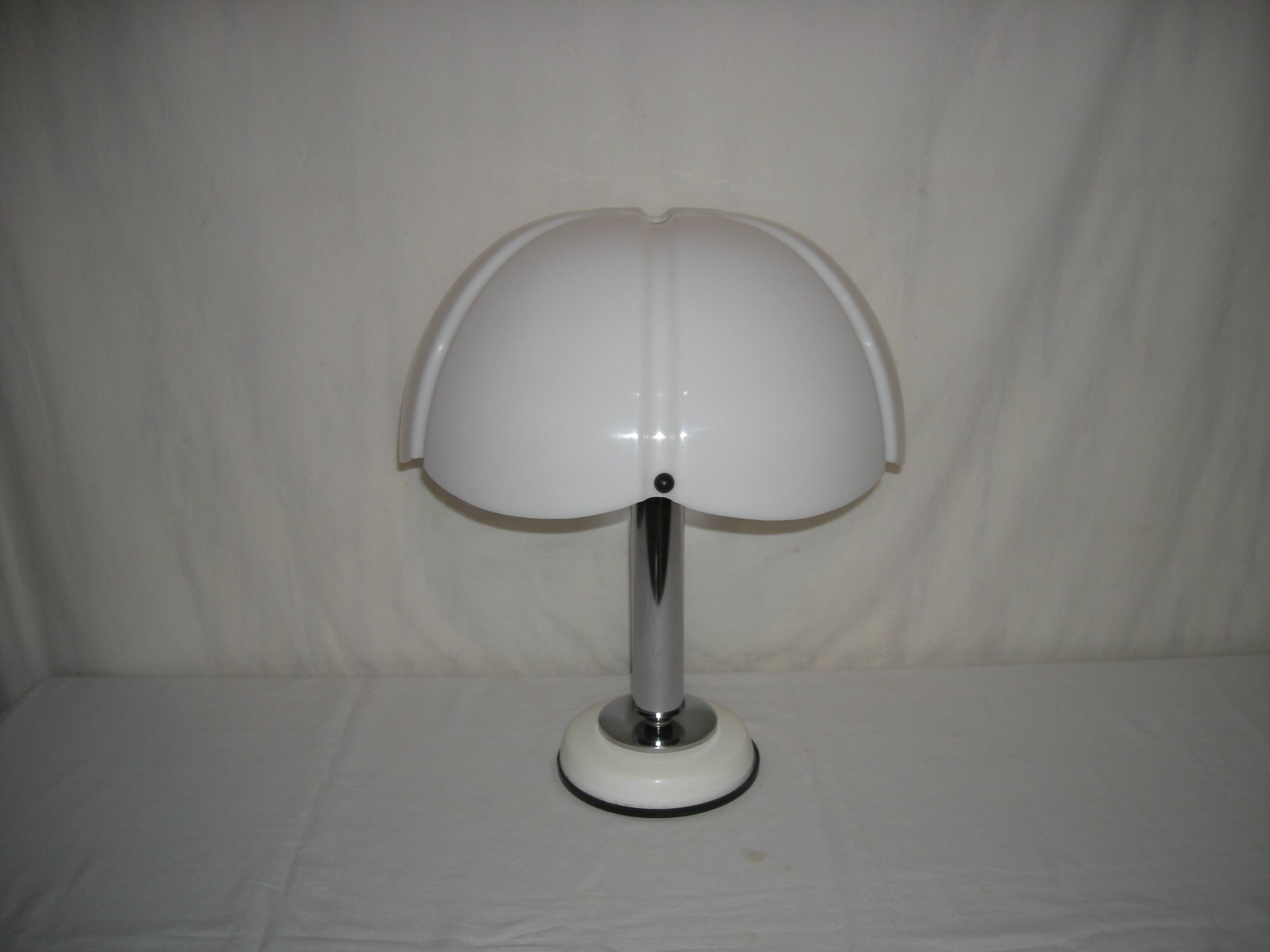 Mushroom lamp from the 60s - 70s