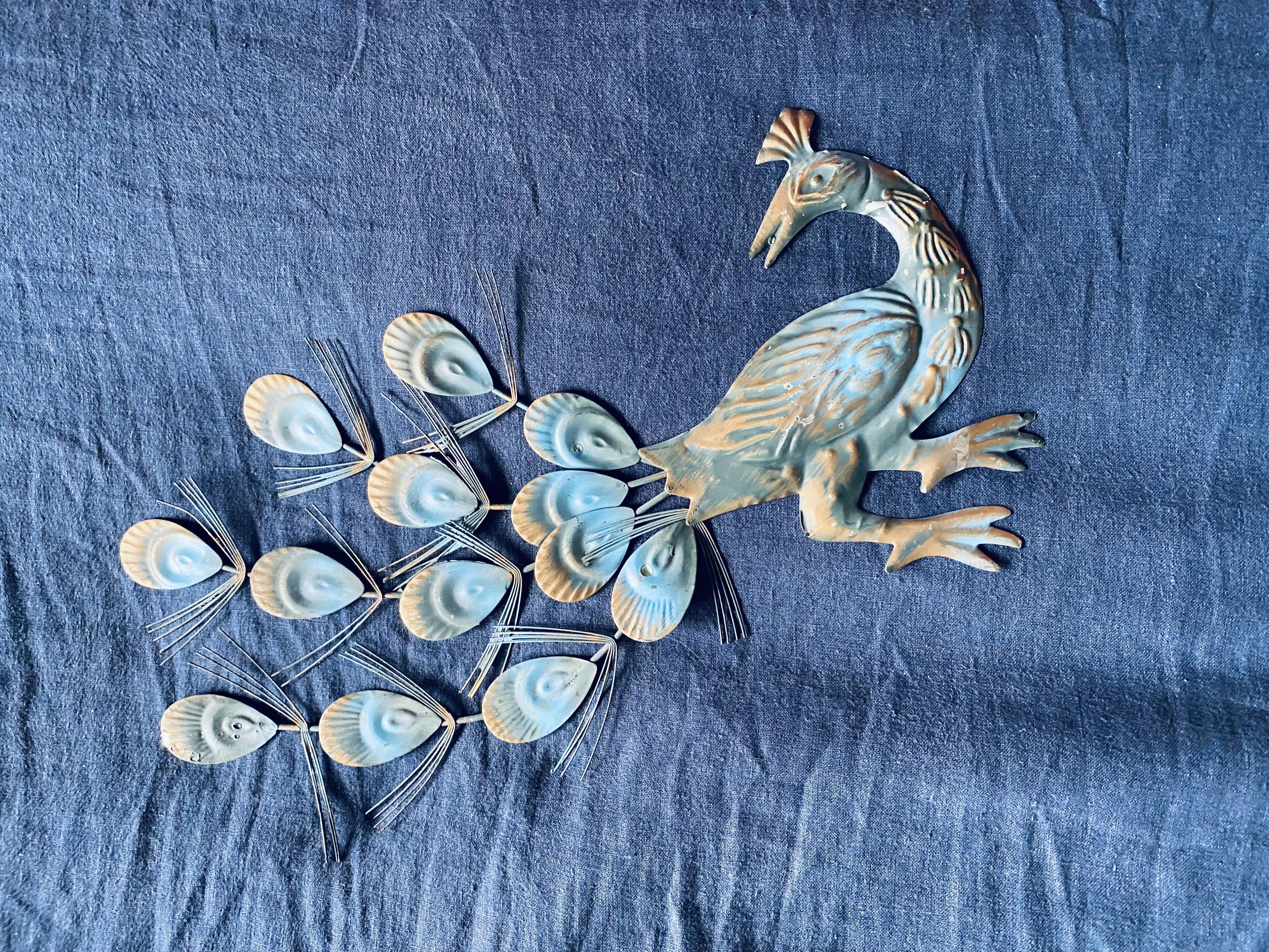 Metal peacock wall decoration