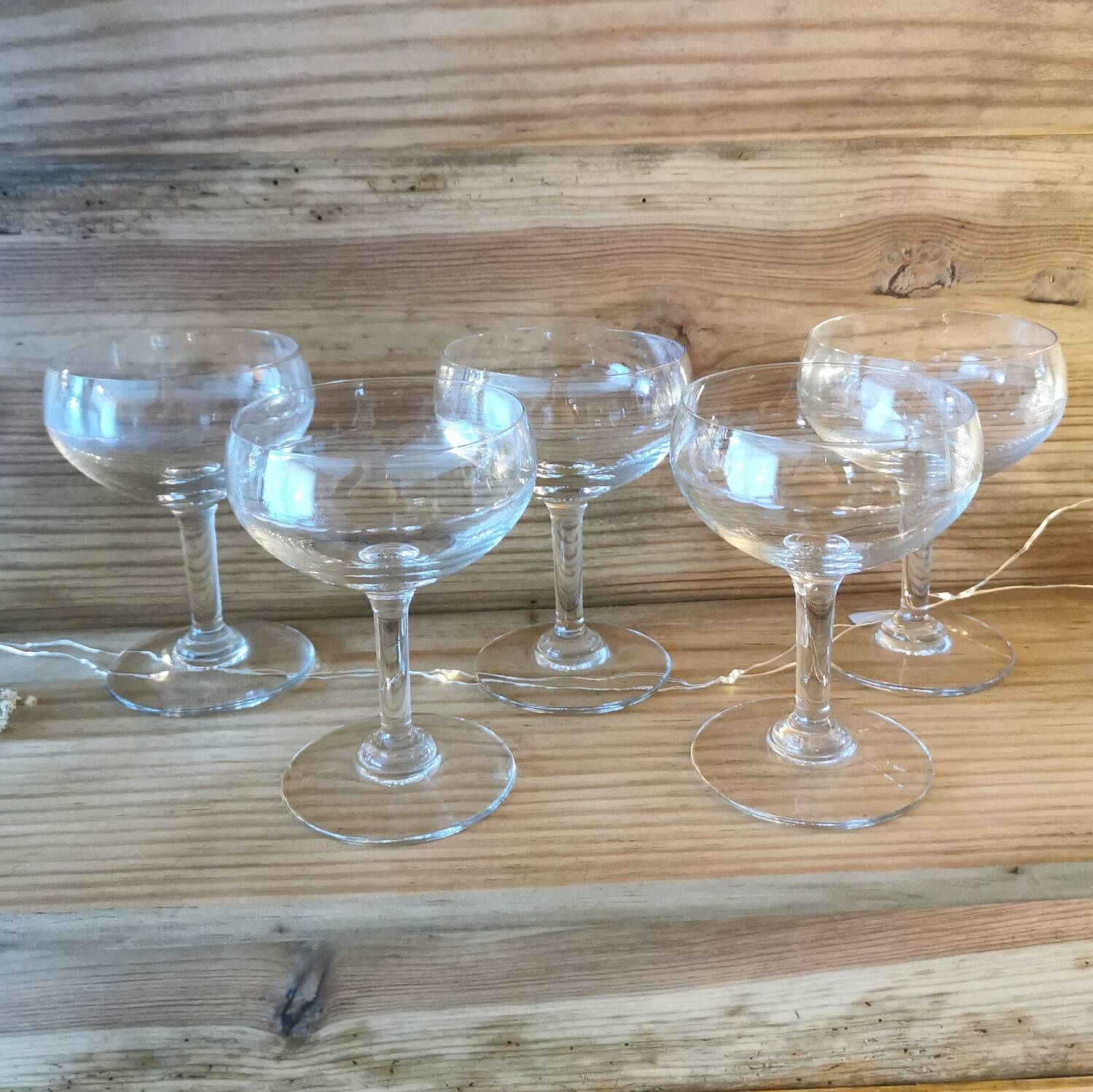 5 Champagne glasses in chiseled glass